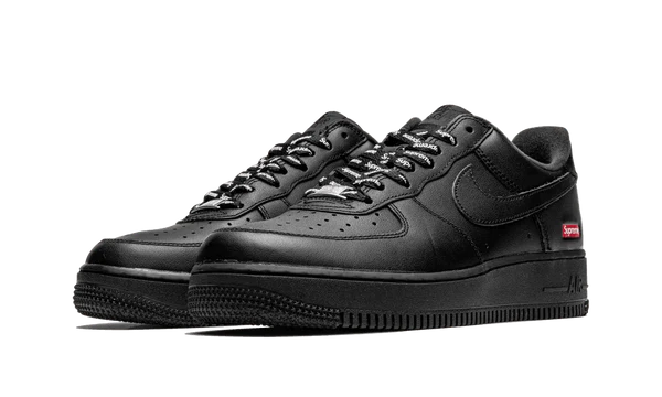 Nike Air Force 1 Low Supreme Black