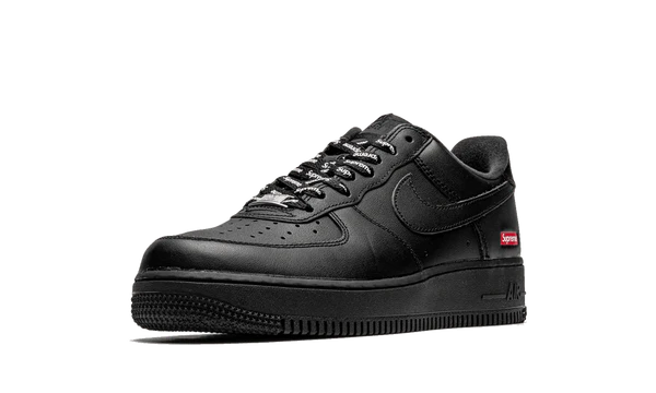 Nike Air Force 1 Low Supreme Black