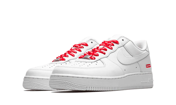 Nike Air Force 1 Low Supreme White