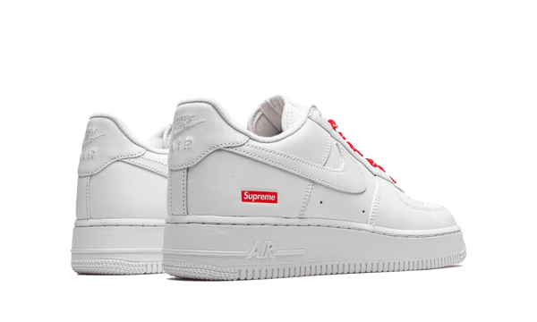 Nike Air Force 1 Low Supreme White